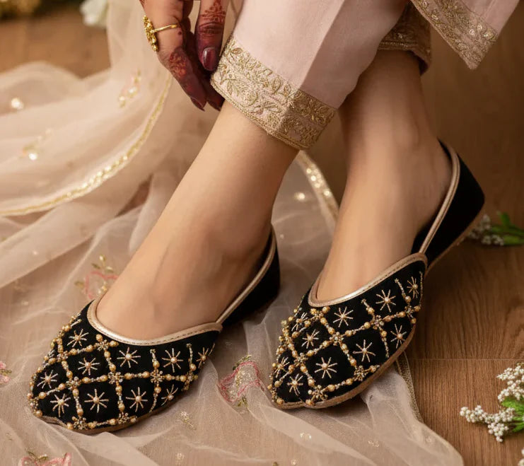 Black Fancy Khussa